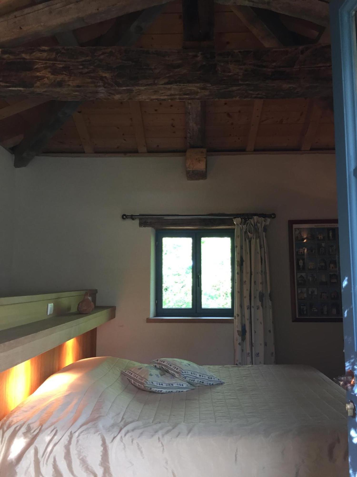 Bed and Breakfast Les Huguets Вильнёв-сюр-Ло Номер фото