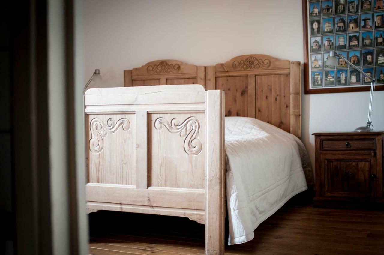 Bed and Breakfast Les Huguets Вильнёв-сюр-Ло Экстерьер фото